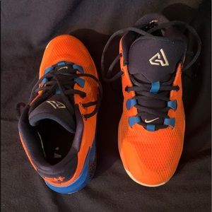 (Used) Nike Zoom Freak 1 - Big Kids / Boy Size 4